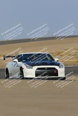 media/Oct-16-2022-Speed Ventures (Sun) [[7df72c9f09]]/Red/Session 2 (Sunset)/